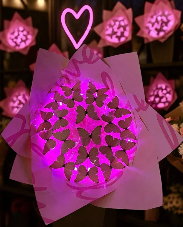 Aşkın Simgesi Işıklı Pembe Kelebek Buketi