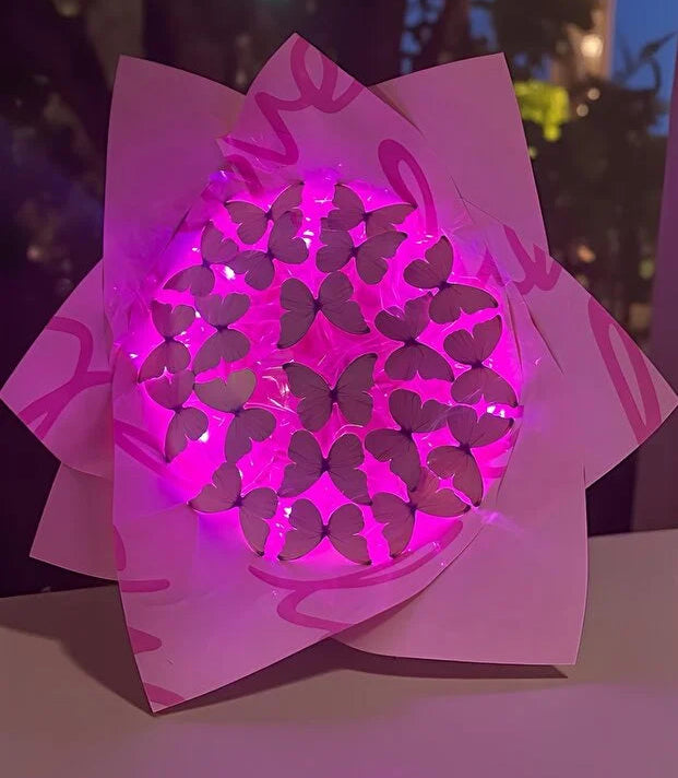 Aşkın Simgesi Işıklı Pembe Kelebek Buketi